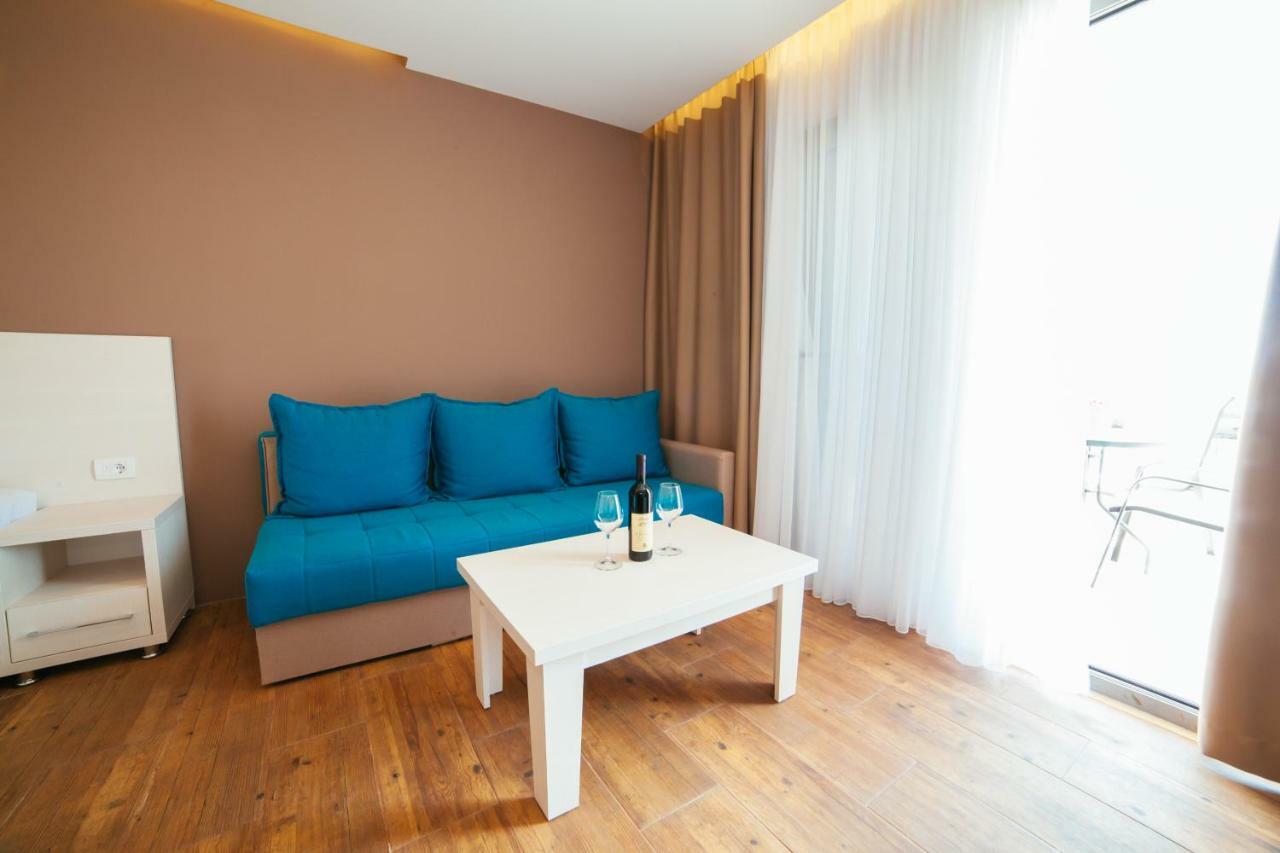 Adriatica Sea & Sun Bed and Breakfast Ulcinj Eksteriør billede